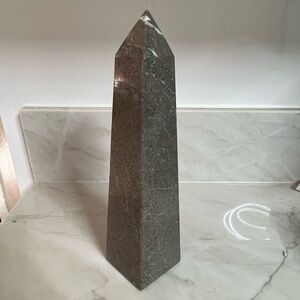 Gray and White Onyx Marble Obelisk Tower Decorative Accent 10 Inches
